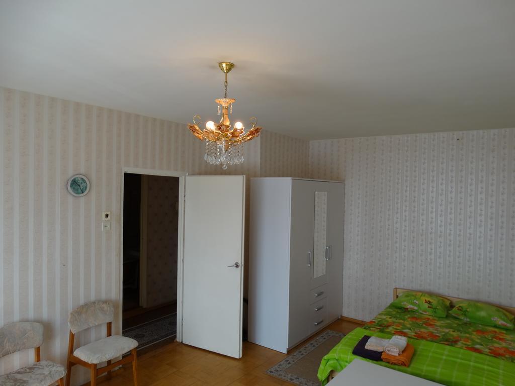 Frendlen Papiniidu Apartment Pärnu Esterno foto